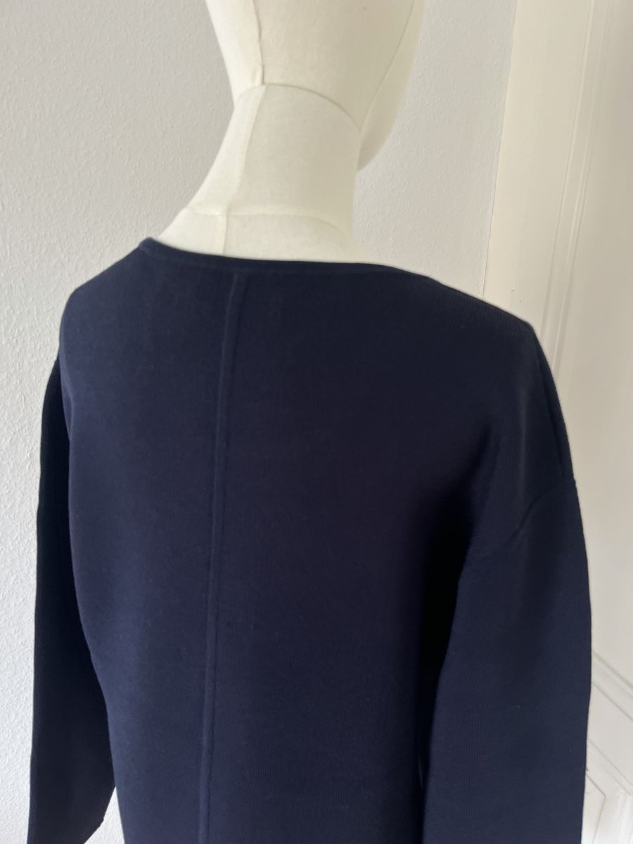 Maglioni & Felpe: J Brand Navy Pullover, size L. New condition! – Nuovo (secondo la descrizione) da Mies venduto da nic_yk5d 5