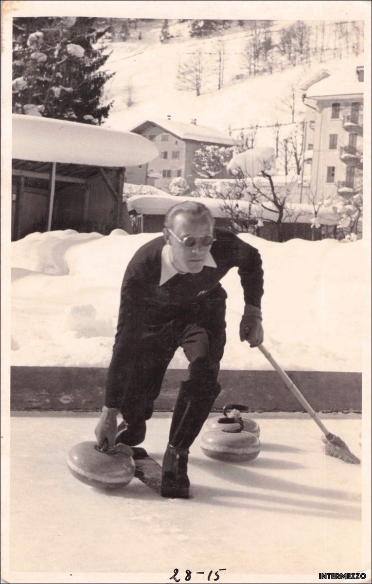 Ansichtskarten: Klosters GR // Curling – Gebraucht aus Basel von intermezzo12