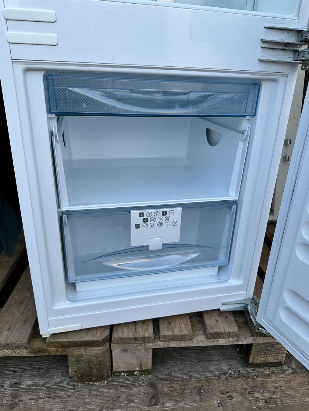 Electrolux Frigoriferi: Kühlschrank Einbaukühlschrank Electrolux CH-Norm – Usato da Spreitenbach venduto da Space_X 8