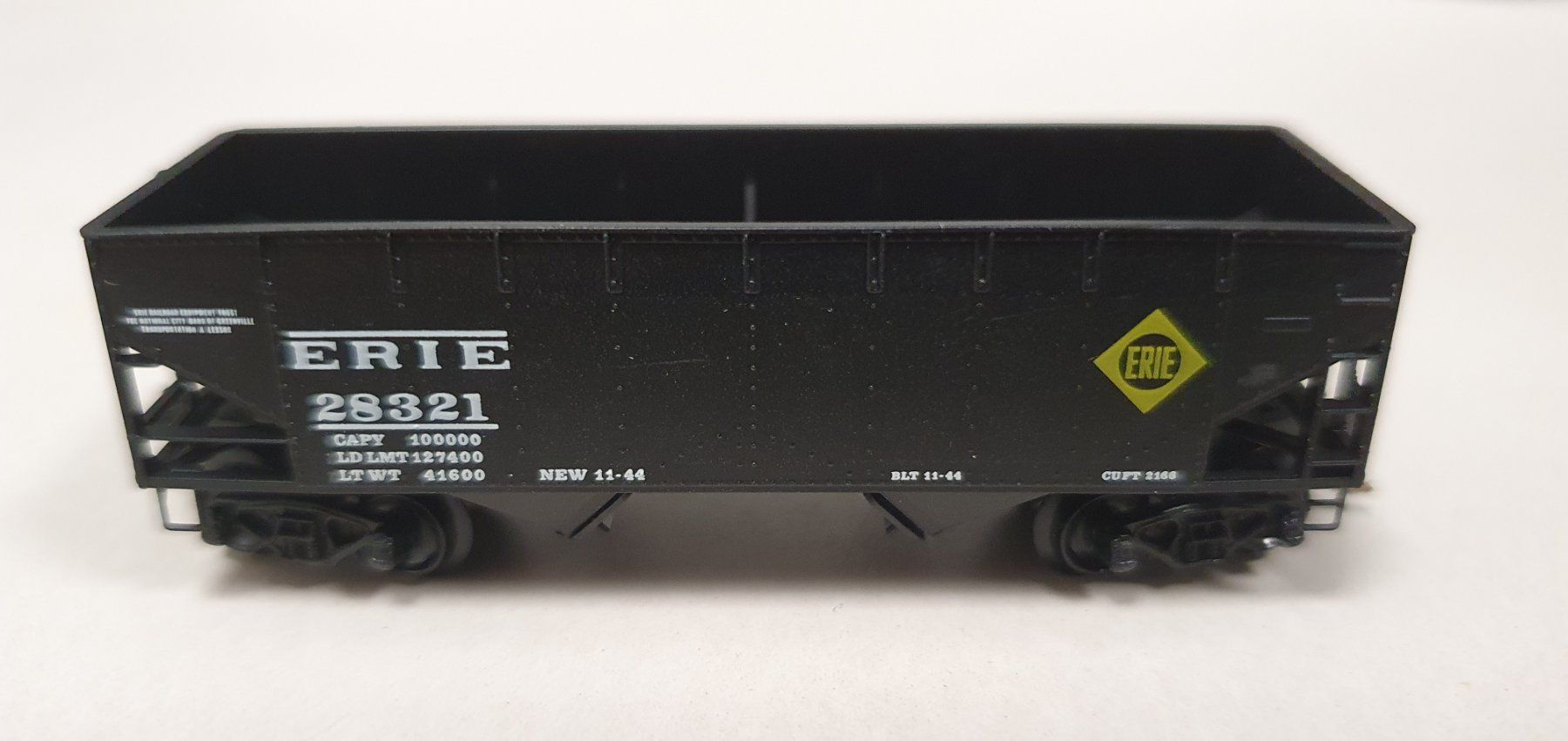 Trains électriques: Micro Trains 55040 EIRE Open Hopper, 2-Bay, Offset Side OVP – Neuf (Voir description) à Birr par waruco 3