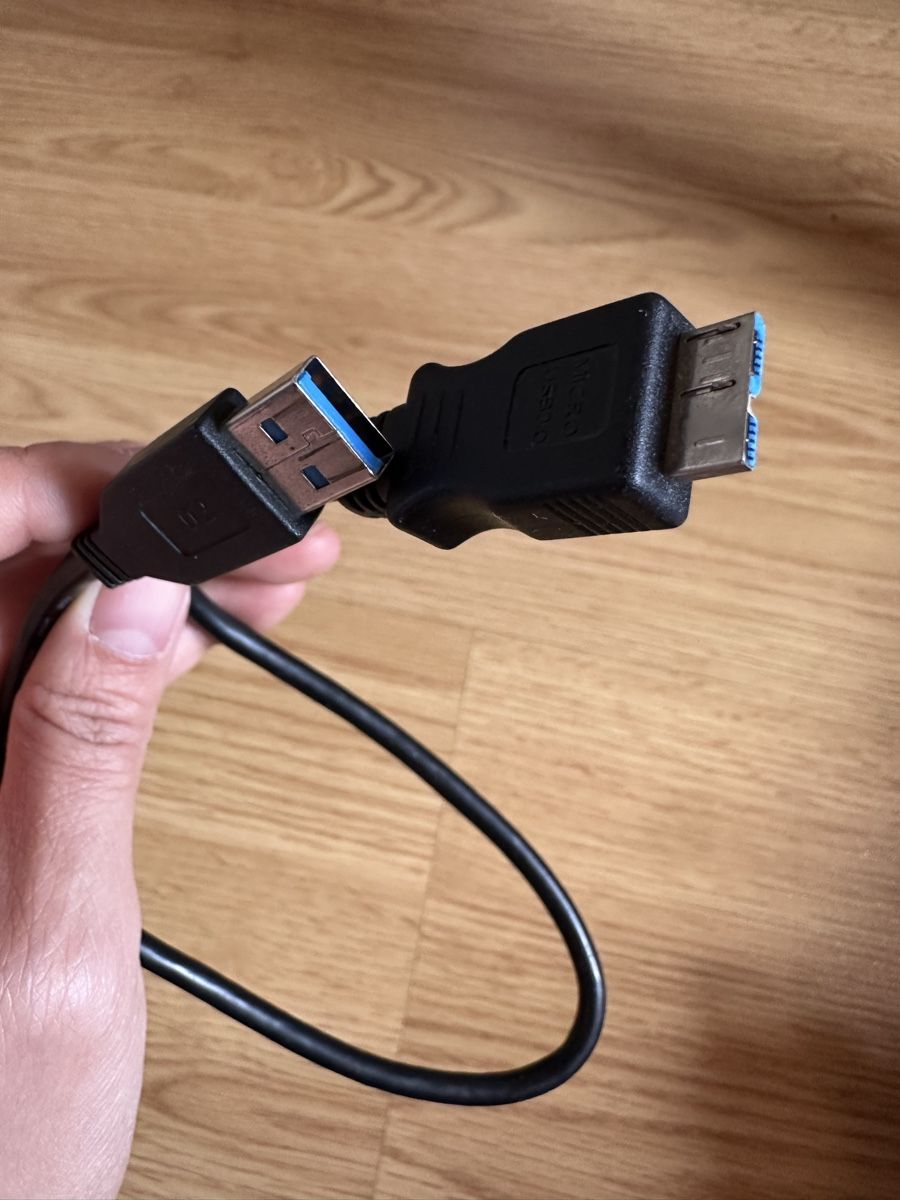 Cavi: USB-A zu Micro B Kabel – Usato da Münsingen venduto da Secondhand89