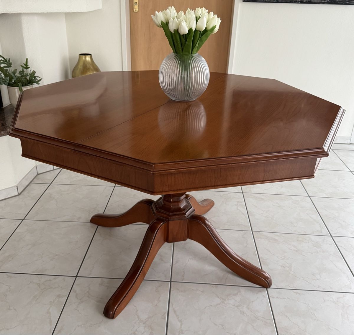 Tavoli: Klassisch-barocker Achteck-Tisch – Usato da Lachen SZ venduto da artbyblondangel 3