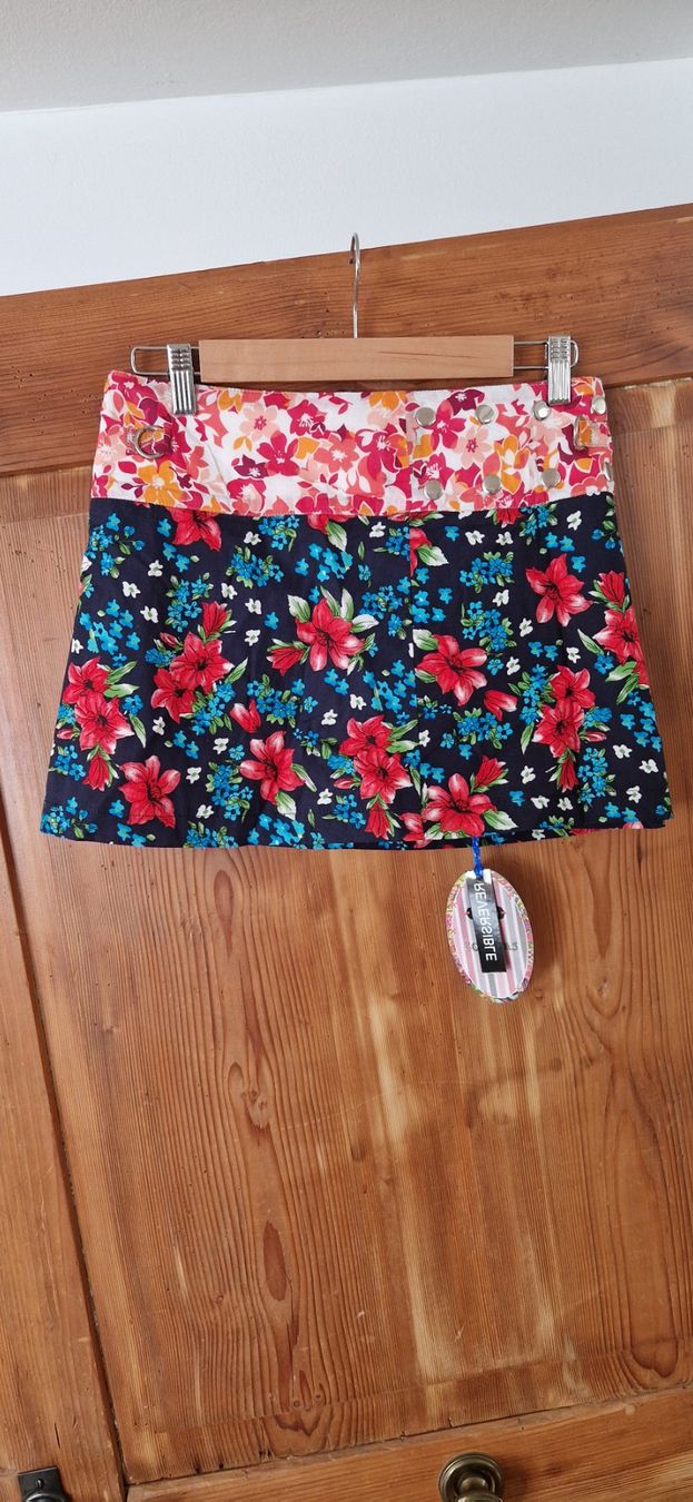 Moshiki Gonne: Moshiki Jupe Reversible neu – Nuovo e nell'imballaggio originale da Rifferswil venduto da maruna 2