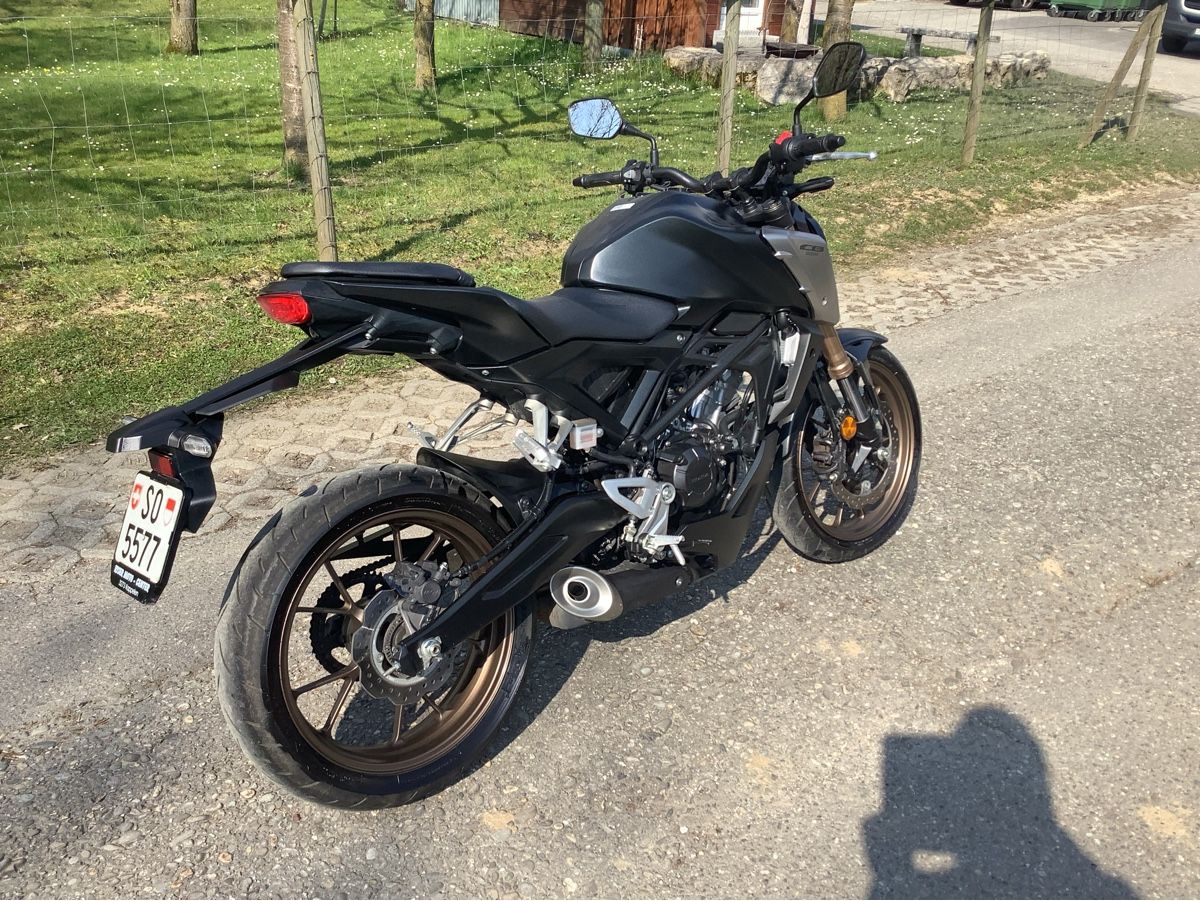 Honda Strada: Honda cb 125 r – Usato da Bettlach venduto da Chleusu70 5