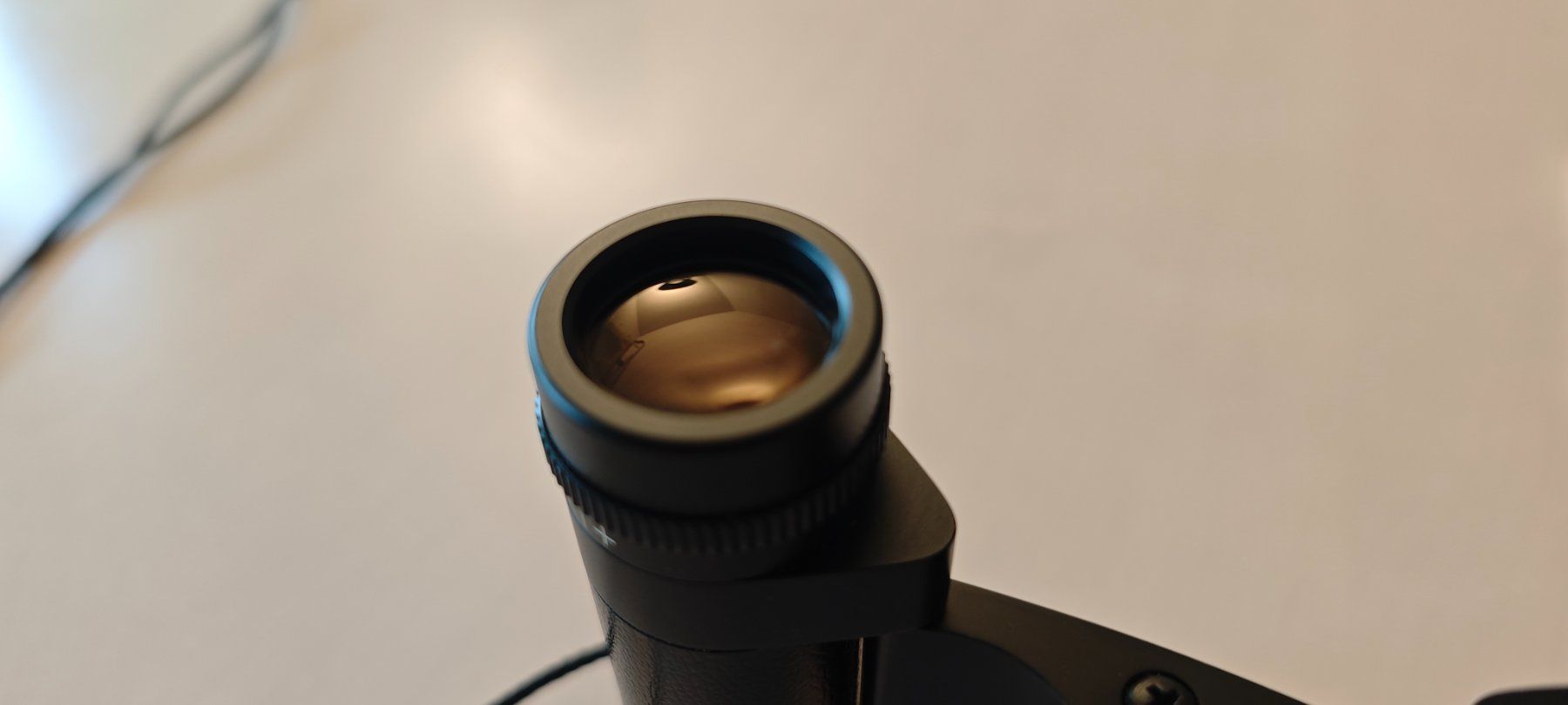 Leica Binocoli: Leica 8x20 BC Fernglas – Usato da Bern venduto da Dereshi 3