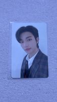 Christmas EveL Preorder Benefit Hyunjin Photocard