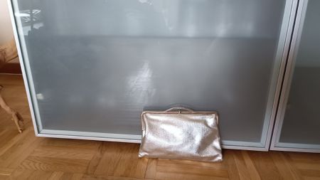 Schicke Abendtasche, Clutch, Metallic-Look, Silberschimmer