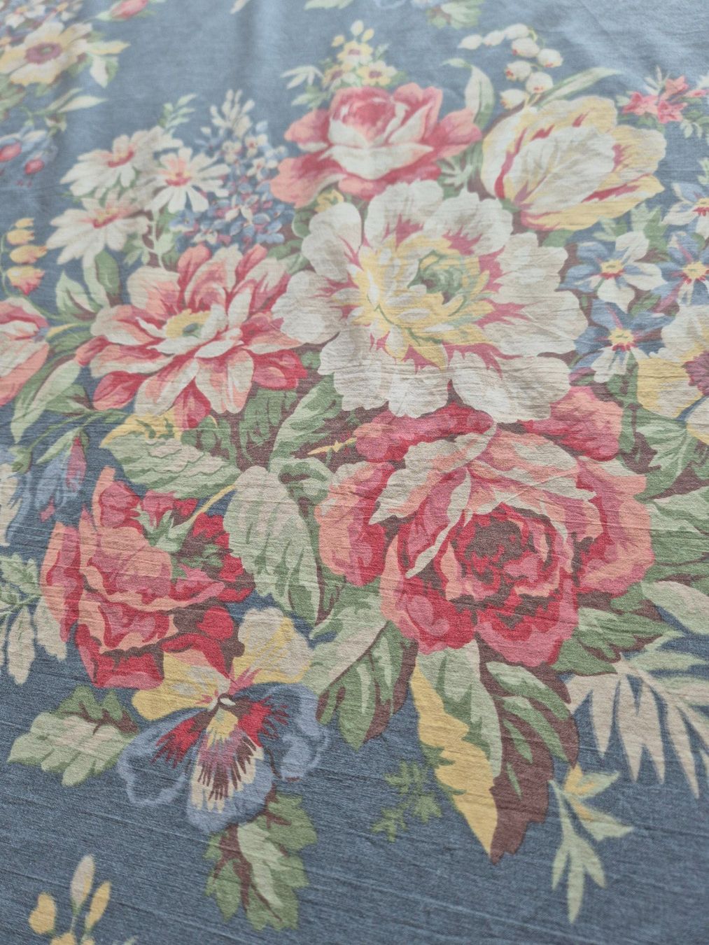 Altra biancheria da tavola: Vintage Tischdecke mit Blumenmuster, oval – Usato da Bern venduto da aronari 4