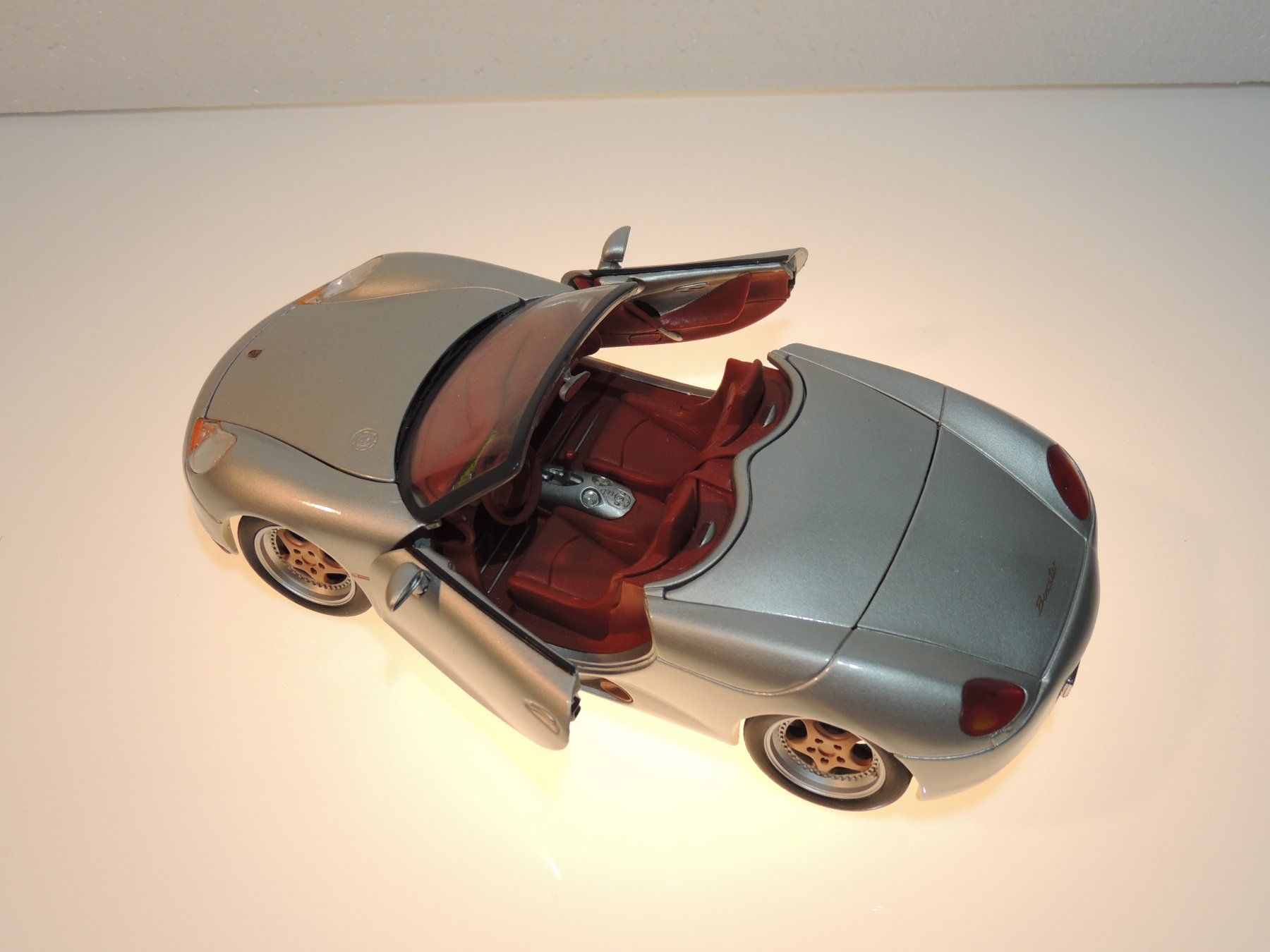 Maisto Modellini d'auto: Maisto Porsche Boxster Concept Sil. 1:18 – Nuovo (secondo la descrizione) da Corminboeuf venduto da corbay 4