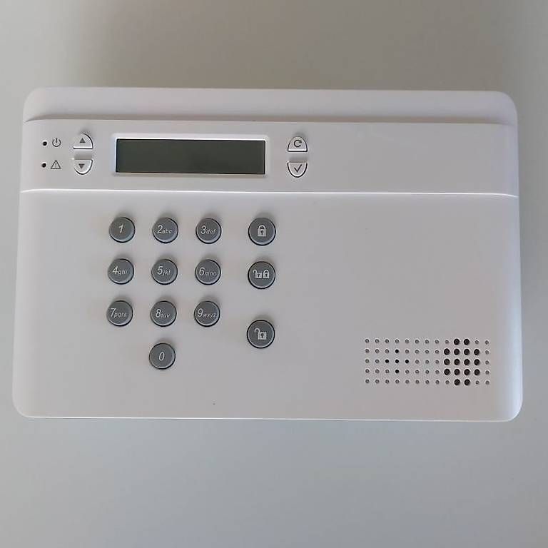 Blaupunkt Sistemi d'allarme: Funk-Alarmanlage SA 2900-R mit Rolling-Code (BLAUPUNKT) – Usato da Horriwil venduto da Mazbi 1