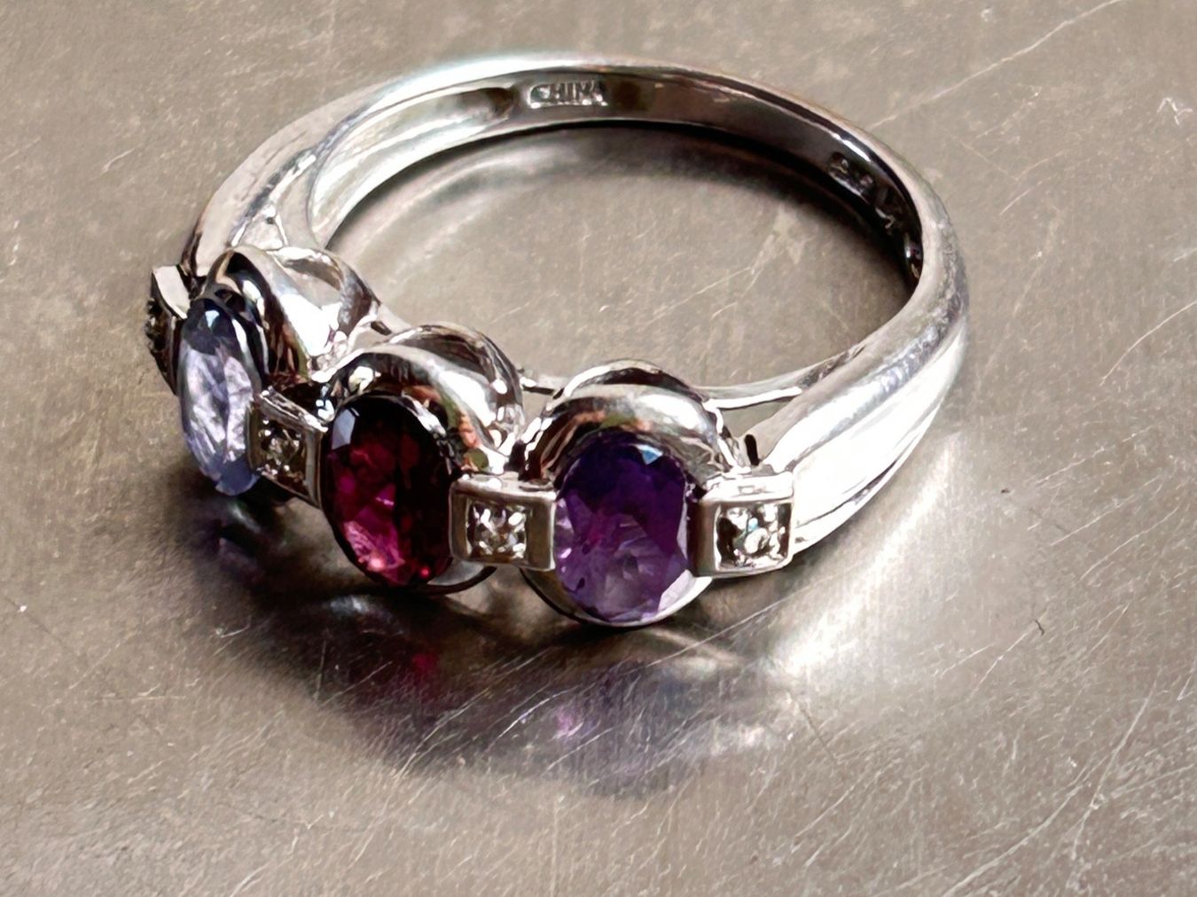 Ringe: Silber Ring 3 times violet – Gebraucht aus Dittingen von Bellevista 8