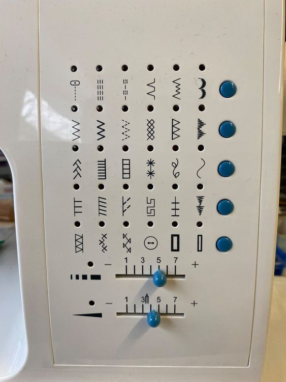 Nähmaschine Singer 7462, mit 30 Stichprogrammen, ab Fr. 1. Kaufen