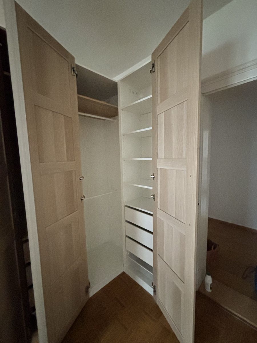 Schränke: IKEA PAX Eckschrank – Neu (gemäss Beschreibung) aus Zürich von nat_v7qz 2