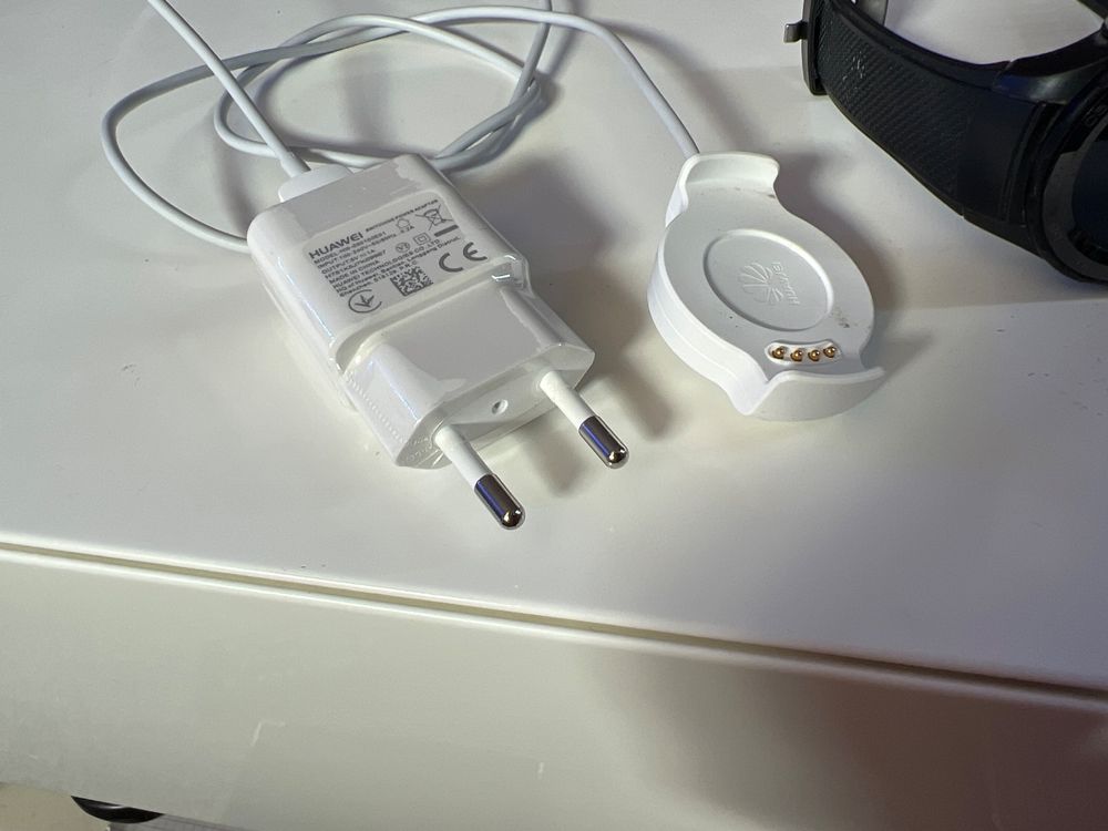 Huawei Uhr Mit Ladekabel | Kaufen auf Ricardo