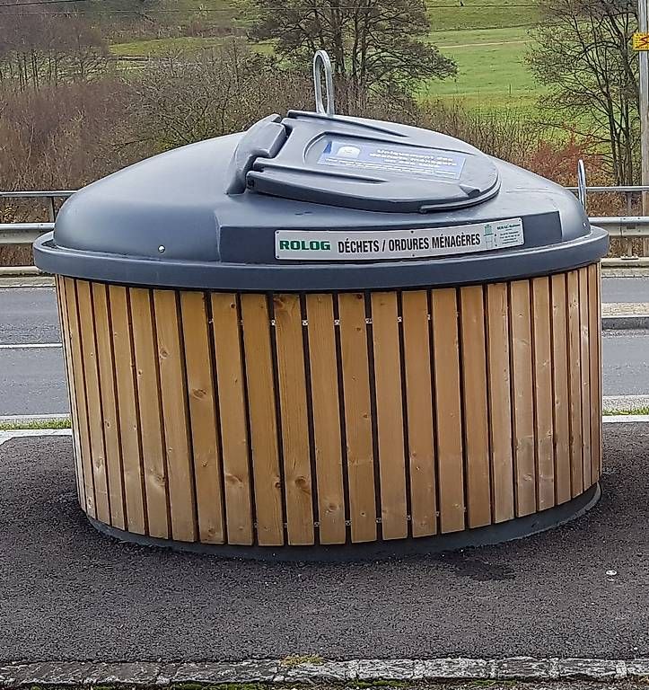 Altro per Ufficio & Commercio: Windel container Halbunterflurcontainer Halbunterirdischer ! – Usato da Tavannes venduto da .Rochat.