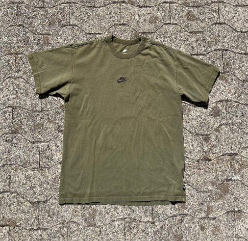 Nike T-Shirts: Nike T-Shirt "The Nike Tee" – Gebraucht aus Mönchaltorf von Rofi7
