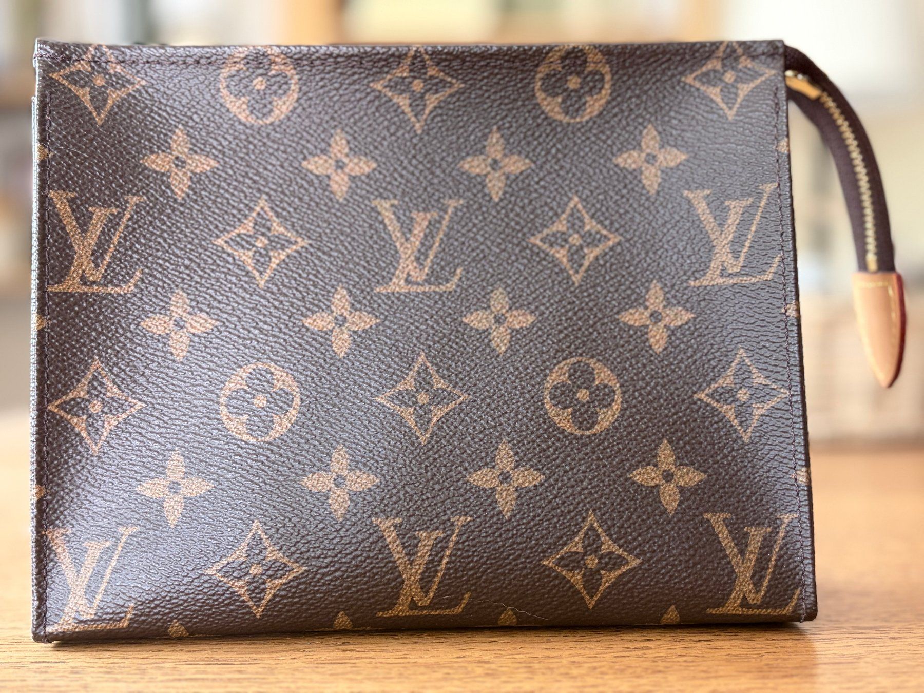 Louis Vuitton Kosmetikkoffer: Louis Vuitton Poche Toilette 19 – Neu (gemäss Beschreibung) aus Bern von ewi21 1