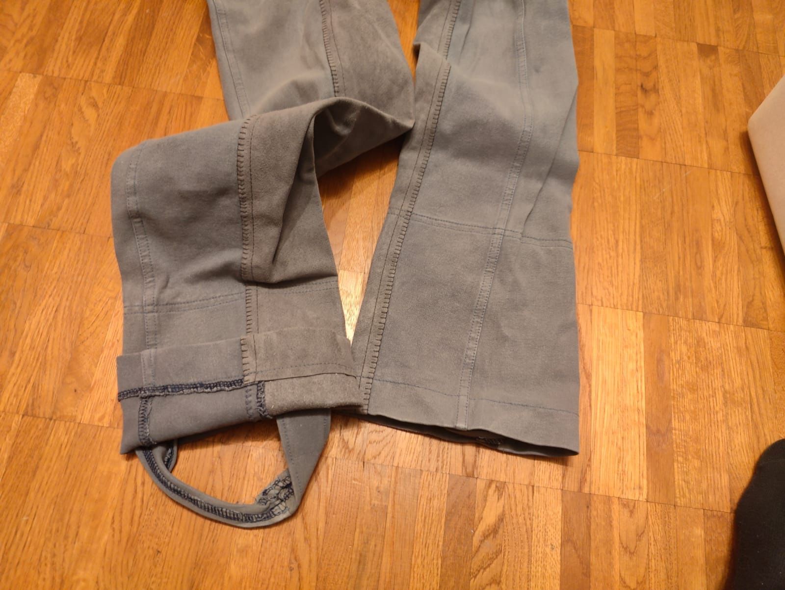 Pantaloni: Graue Reithose, 4Riders – Usato da Obfelden venduto da andrinamariaa 2