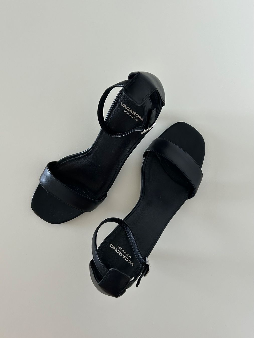 Vagabond Damenschuhe: Vagabond sandals – Gebraucht aus Zürich von _nathalie_ 1