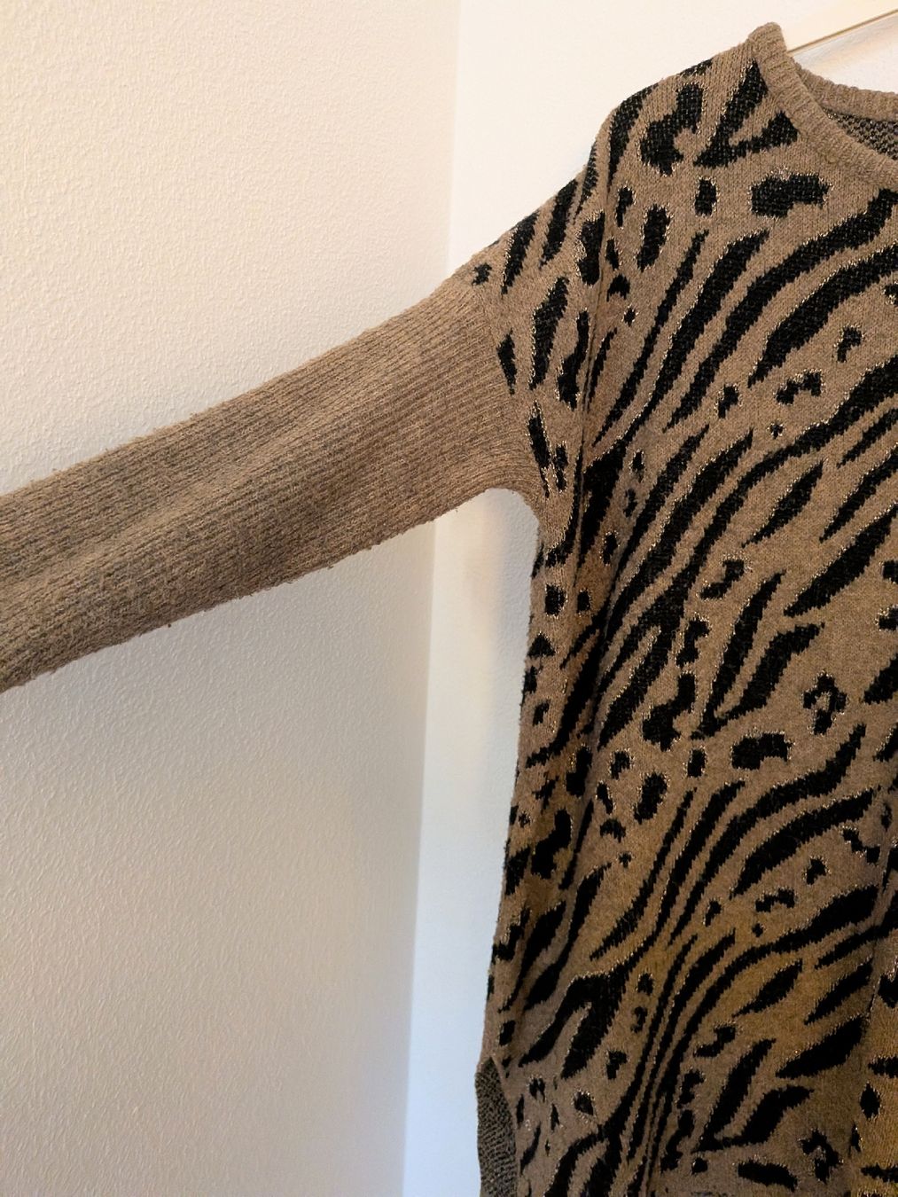 Maglioni & Felpe: Gemusterter Strickpullover mit Glitter, one size – Usato da Basel venduto da JJ.Elena 1