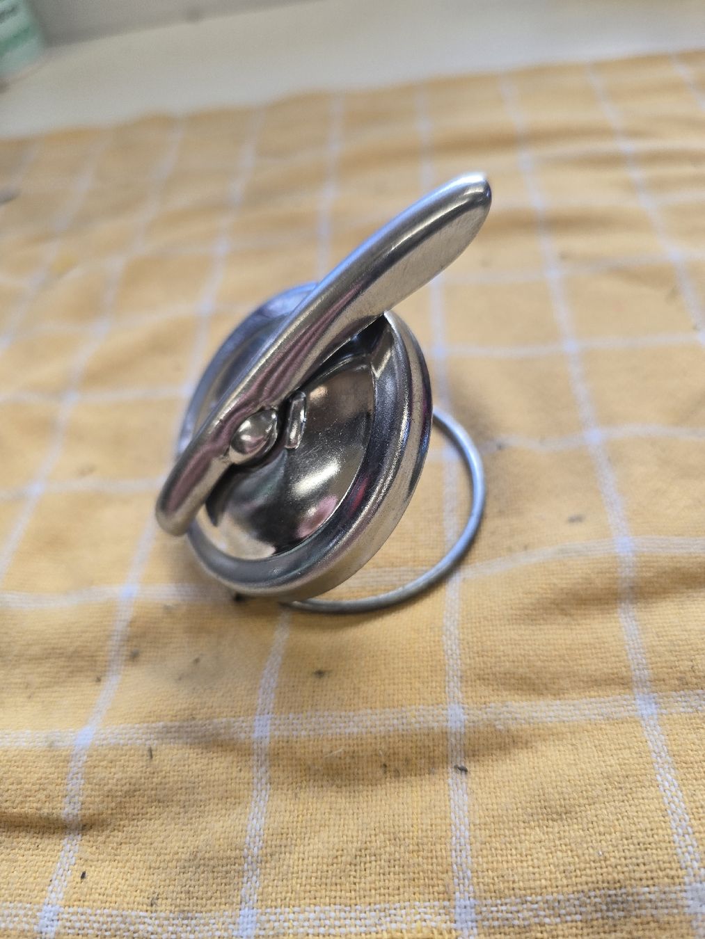 Sachs Mofa-Ersatzteile: Oldtimer Tankdeckel, Vintage Look, Durchmesser 5cm – Gebraucht aus ramiswil von saboli01