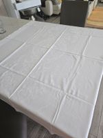 Tischdecke weiss mit Blumenmuster sehr guter Zustand