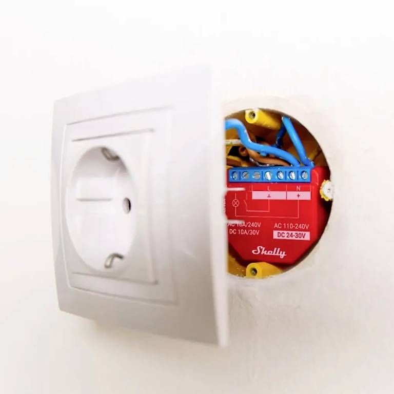 Misurare: Shelly Plus 1PM Schalt-Messaktor Bluetooth, Wi-Fi – Usato da Langrickenbach venduto da jimp92 1