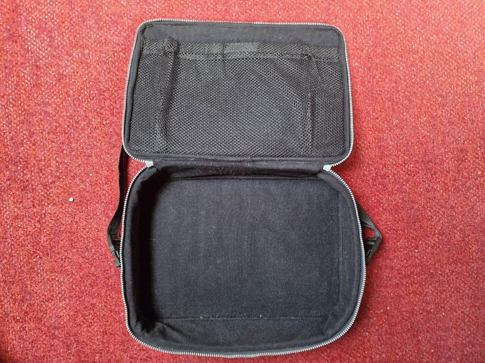 Borse: Laptoptasche carena – Usato da Pfaffnau venduto da furush6 2