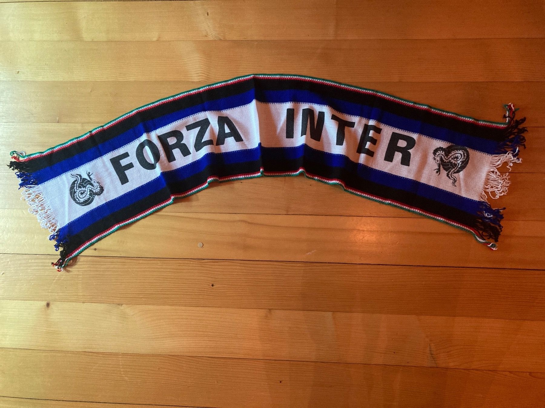 Foulard & Sciarpe: Écharpe fan inter milan vintage – Usato da Plagne venduto da gigi204