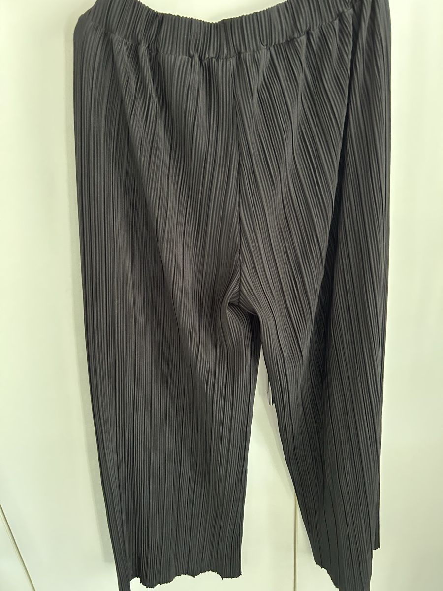 Pantaloni: Stoffhose – Usato da Merenschwand venduto da ___niggi___ 1