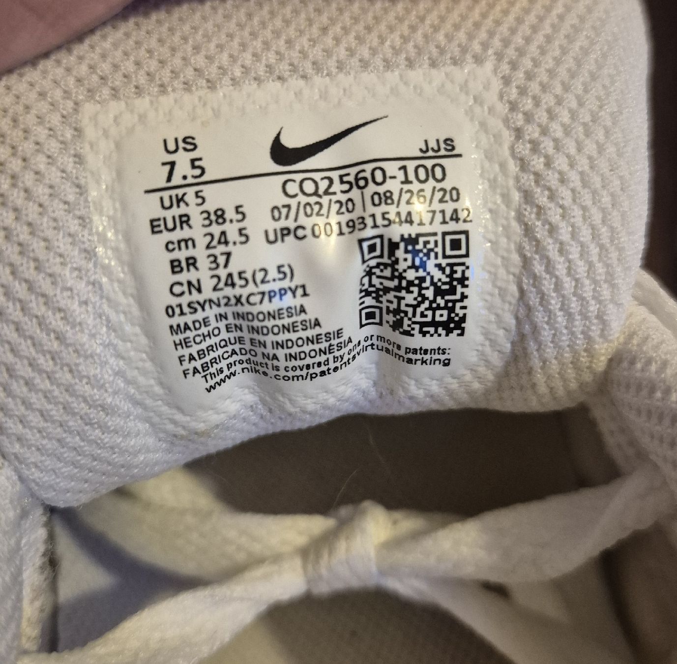 Nike Scarpe da uomo: Baskets Nike Air Max 90 blanc taille 38.5 usage visible – Usato da Muraz (Collombey) venduto da let_mwf2 4