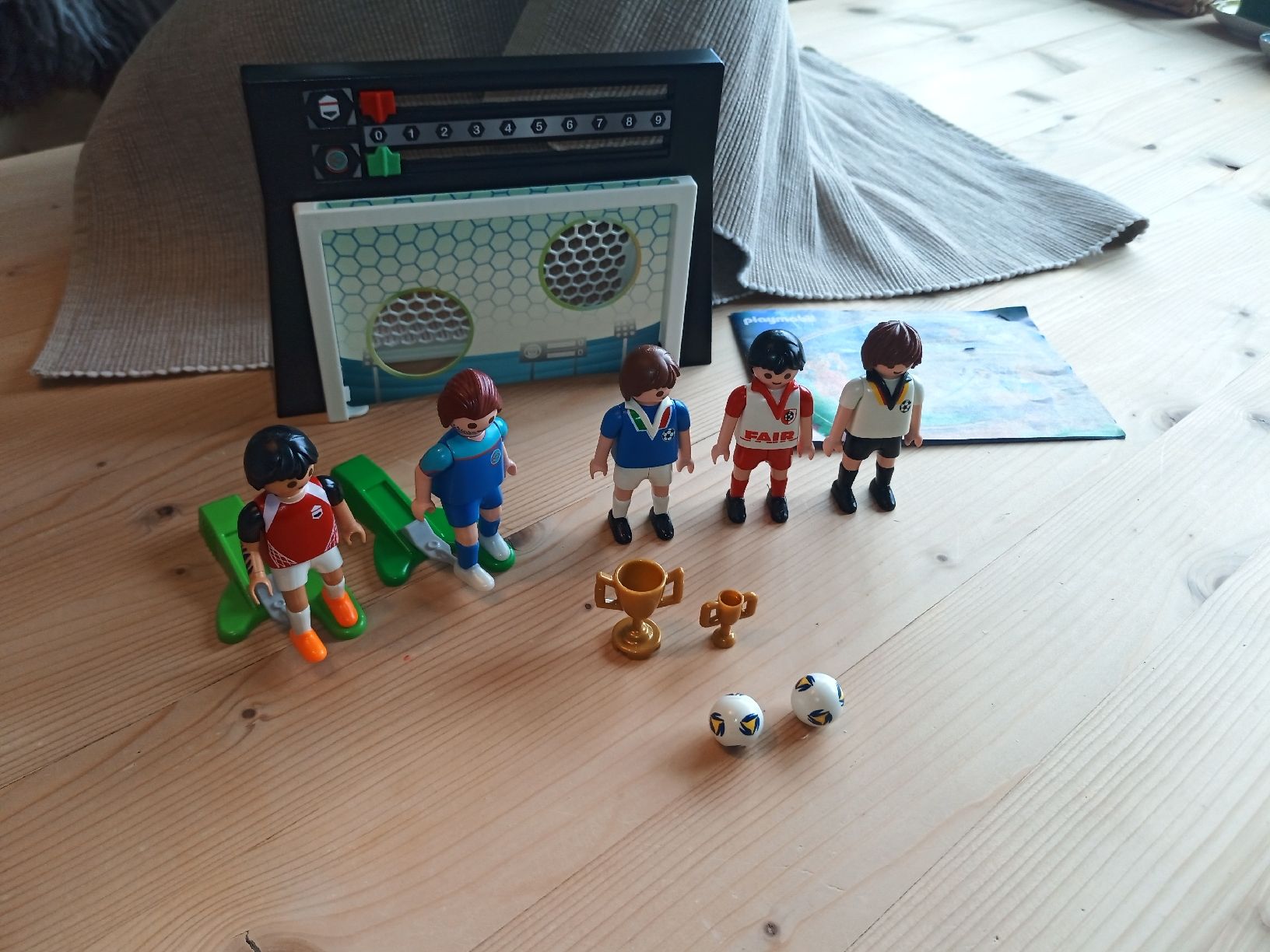 Playmobil Giocattoli: Playmobil Fussballspiel – Usato da Basel venduto da kayabo 1