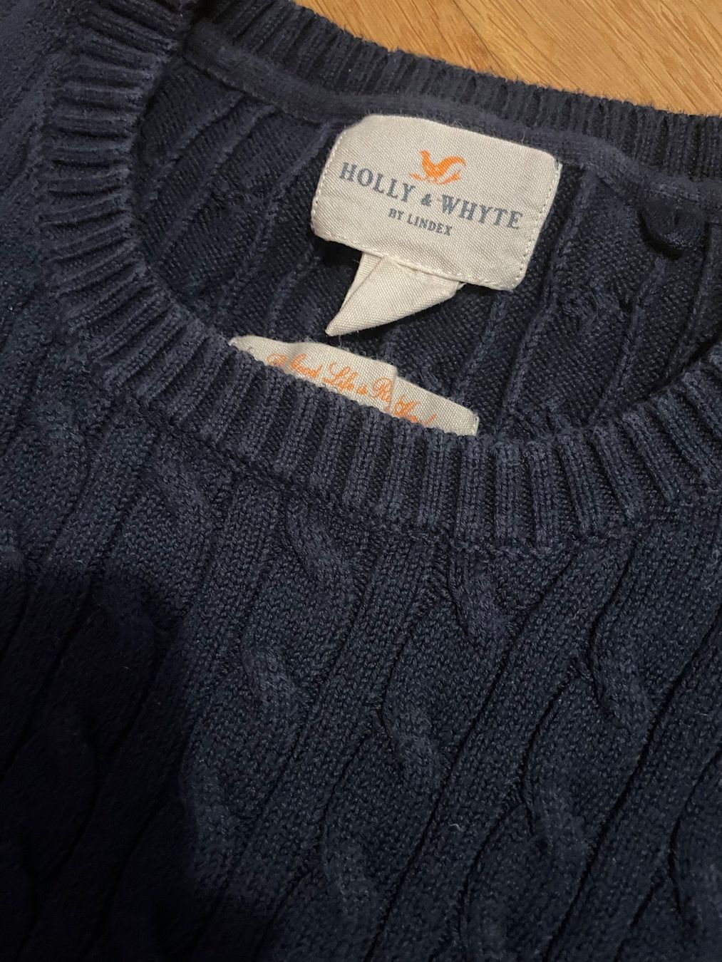 Pullover & Sweatshirts: Pullover Gr. 170 – Gebraucht aus Möhlin von Halylea