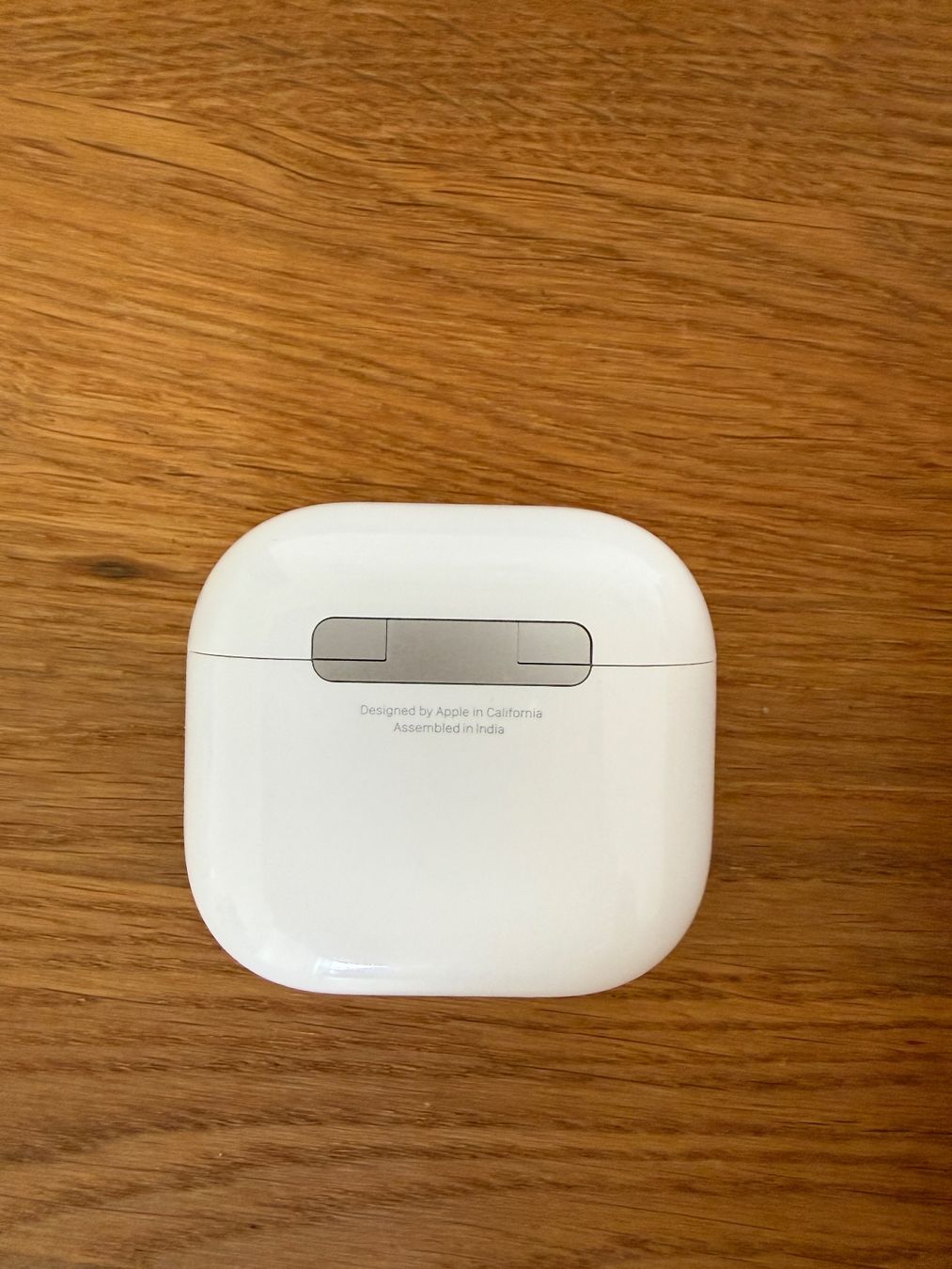 Apple Kopfhörer: APPLE AirPods 4 Charging Case – Gebraucht aus Lausanne von Nine1982 5