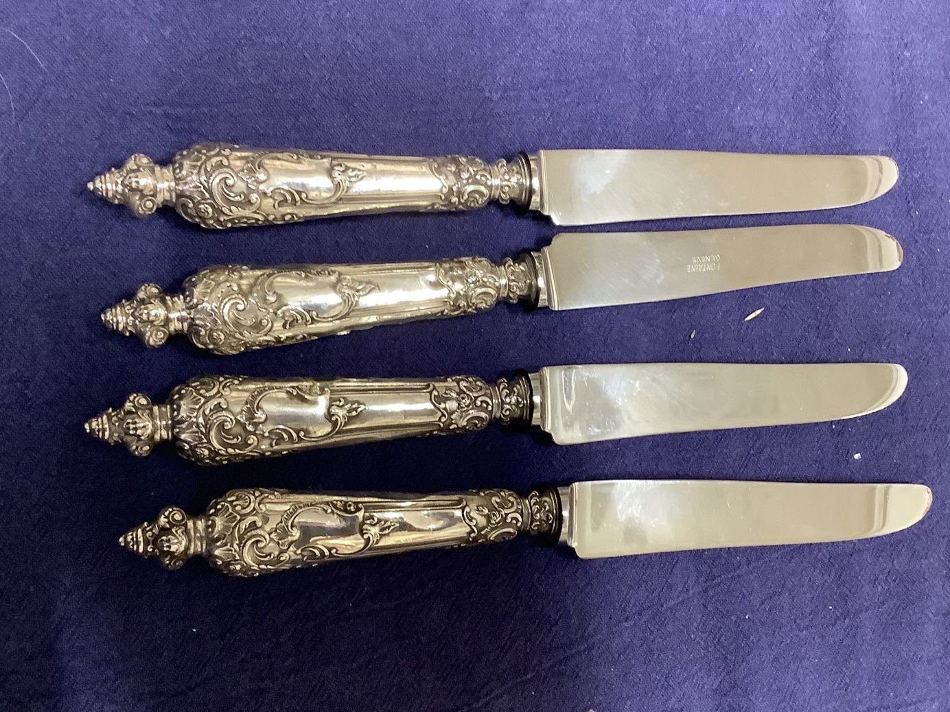 Posate: 4 couteaux entrée, manche Minerve Argent – Usato da ORBE venduto da mar_j9rz