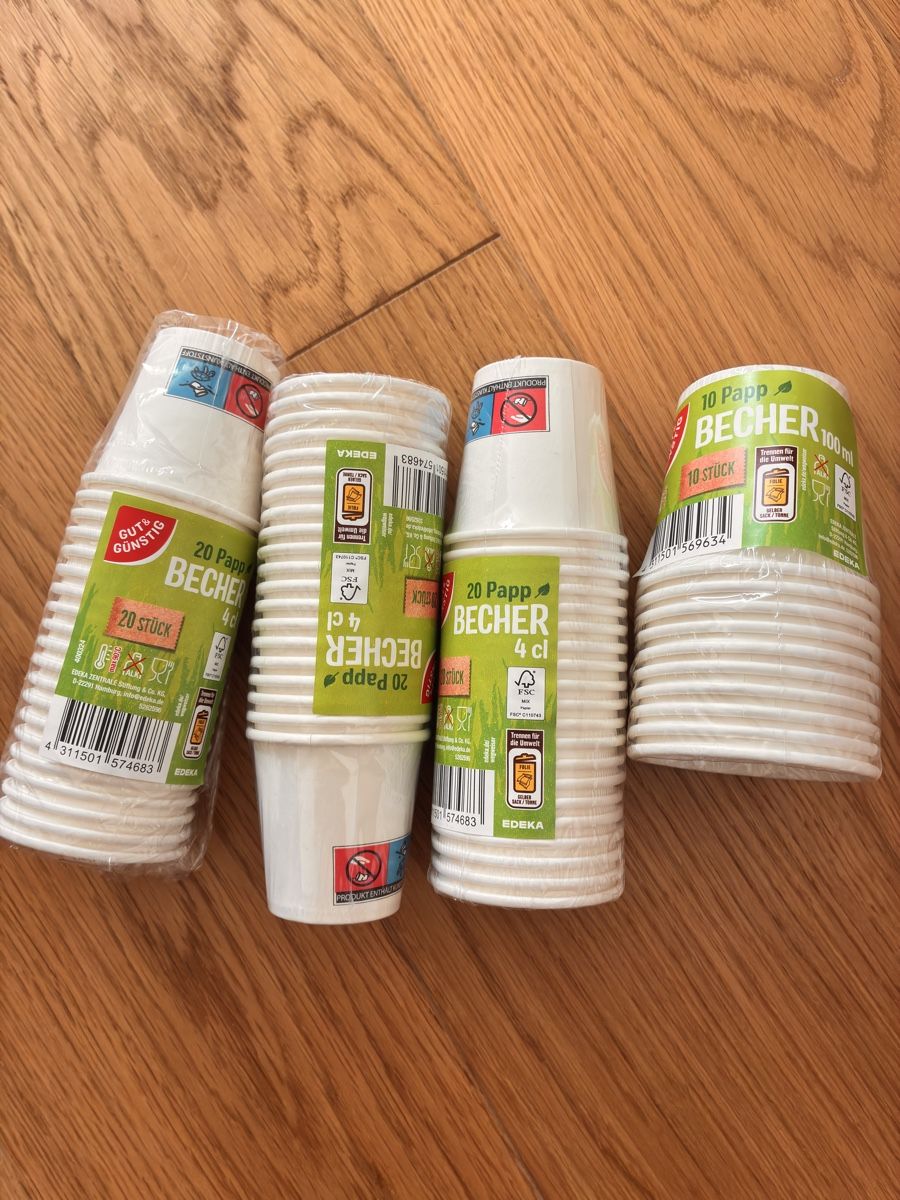 Tazze: Paper cups 4cl & 100ml new – Nuovo e nell'imballaggio originale da Untersiggenthal venduto da mic_ksv9