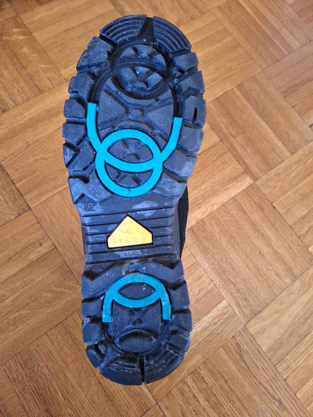 Herrenschuhe: Bottes hiver pointure 42 – Gebraucht aus La Tour-de-Peilz von clo_cw6s 2