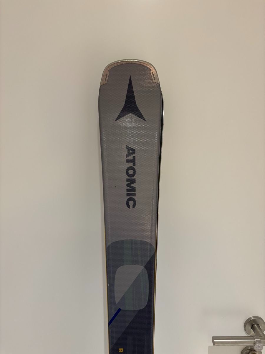 Atomic Skis: Atomic Redster Q5 169cm – D'occasion à Frick par Gloon3 1