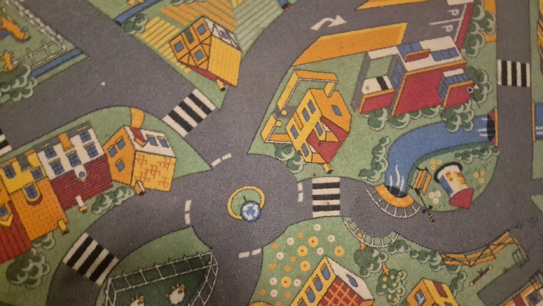 Spielmatte: Teppich rund – Gebraucht aus Rudolfstetten von goo_c8qy 2