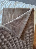 Kuscheldecke braun