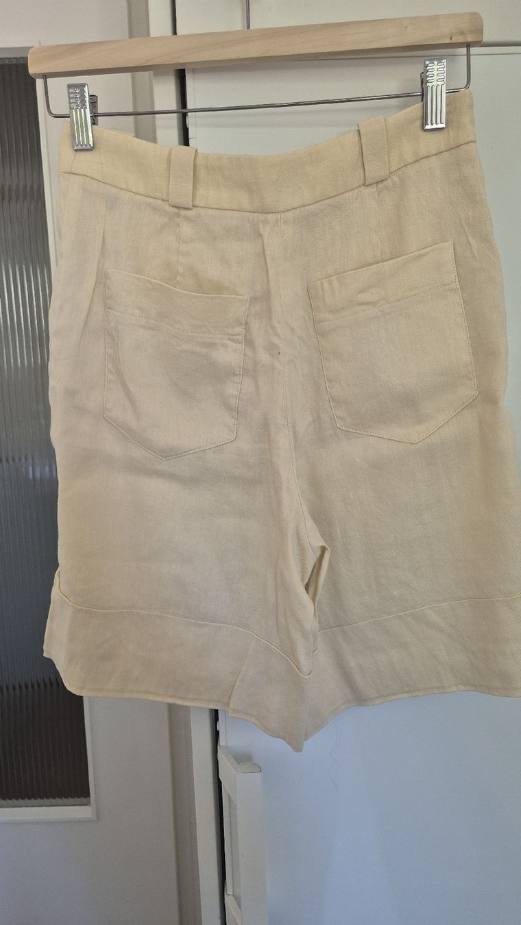 Massimo Dutti Pantaloni: Leinen Shorts beige Gr. 36.Massimo Dutti  – Usato da Winterthur venduto da ann_7lxx 1