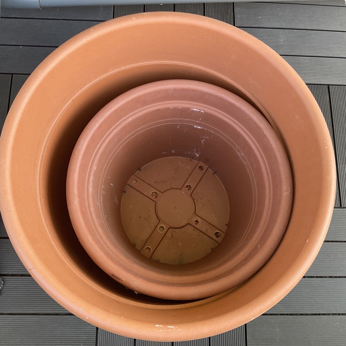 Vasi per fiori: Gröss Blumentopf drei set   Durchmesser 44 cm / 33 cm – Usato da Kriens venduto da bonobo40 2