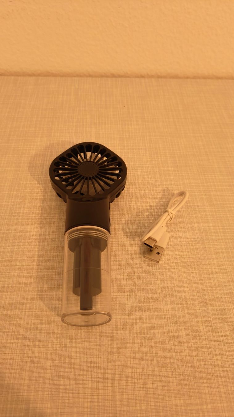 Ventilatoren: Handventilator mit Mist Funktion – Gebraucht aus Bern von wade99