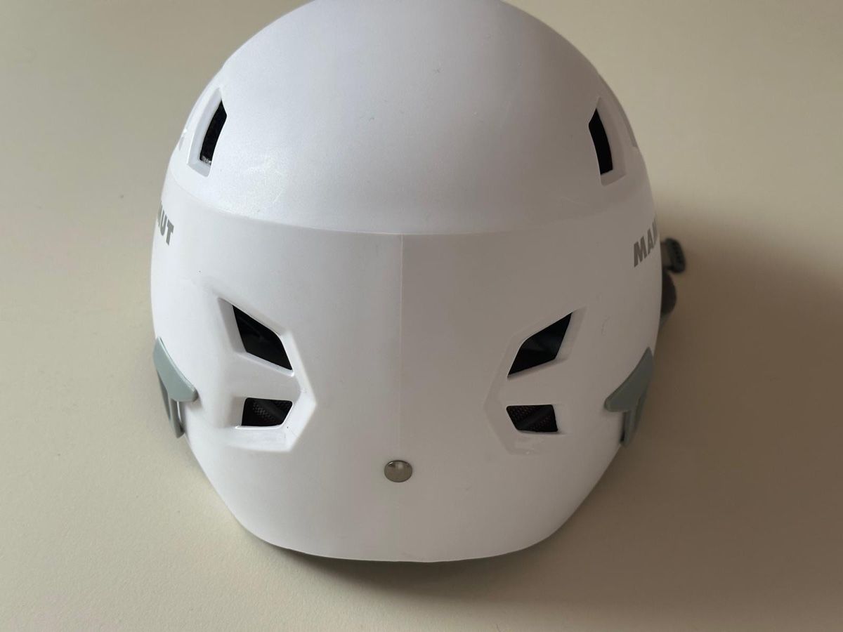Mammut Caschi: Mammut kletterhelm – Usato da Embrach venduto da jacqui01 3