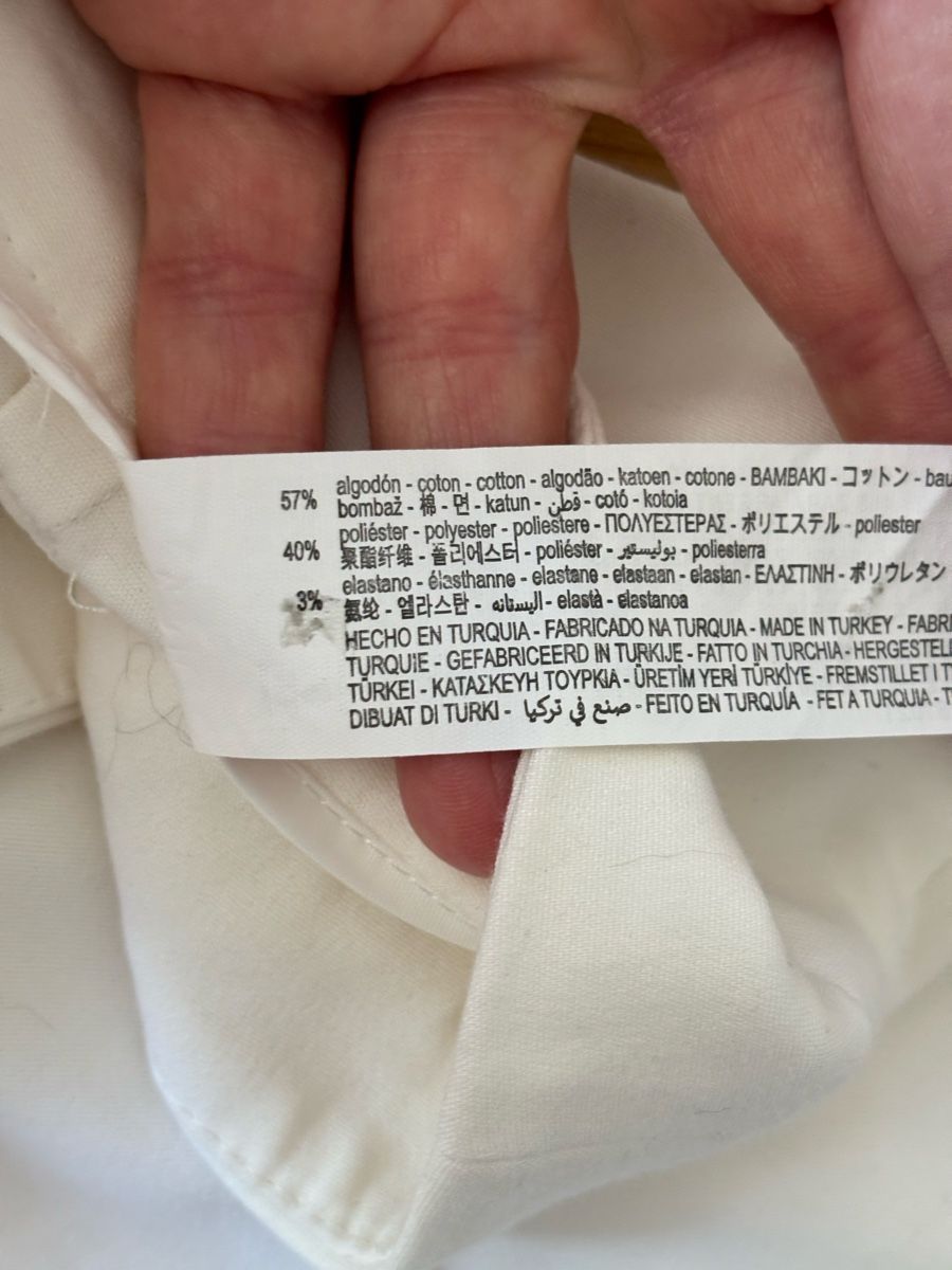 Zara Hosen: Zara weiße Short S – Gebraucht aus Fribourg von dafral 2