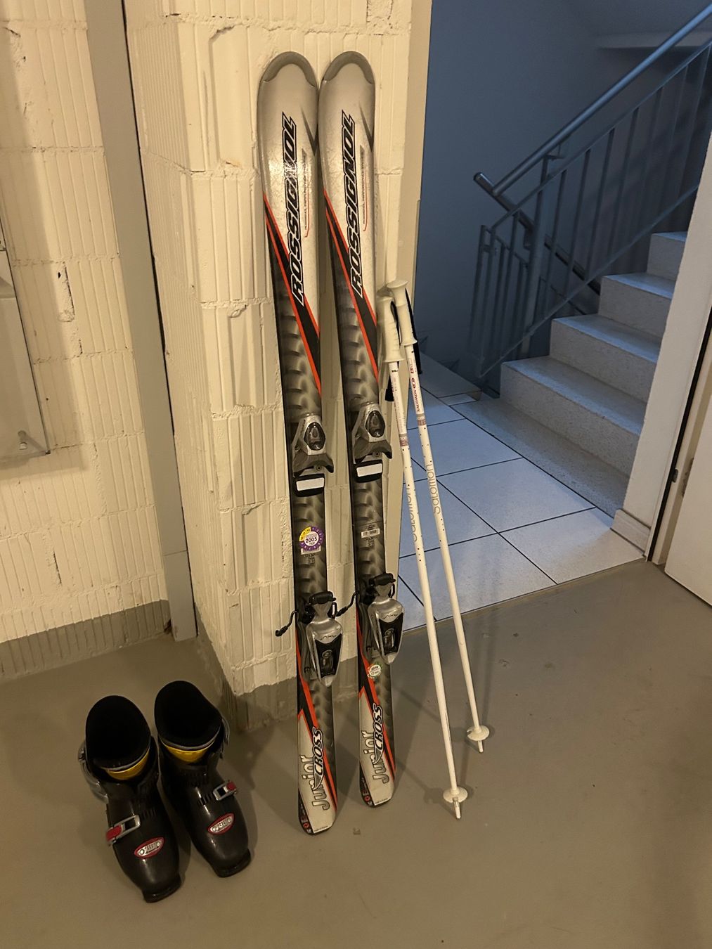 Skis: Ski Set Kinder – Neuf (Voir description) à Wabern par belka72 1