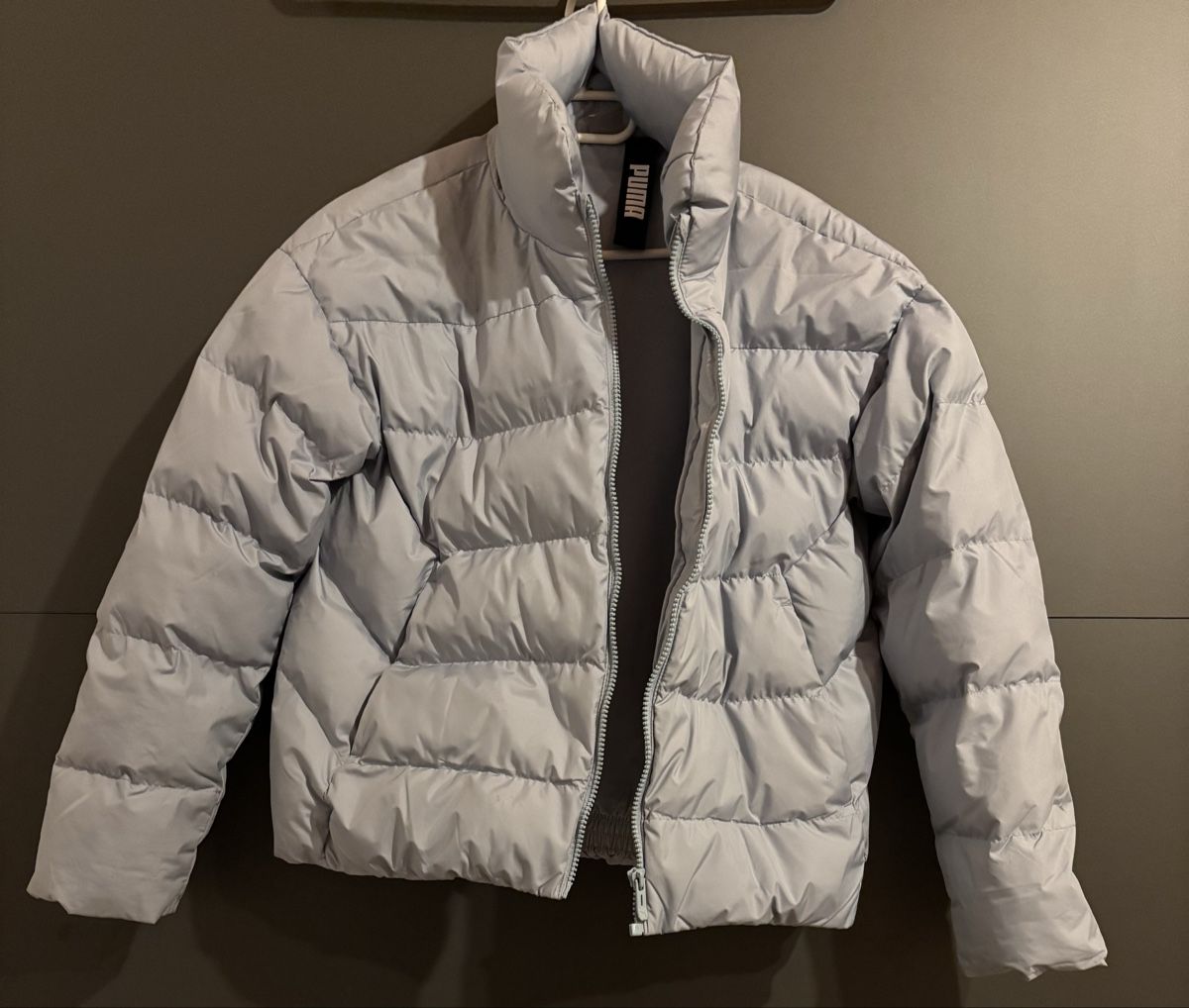 Puma Giacche & Cappotti: Veste PUMA.TAille.XS – Usato da Delémont venduto da Vendeur_3 1