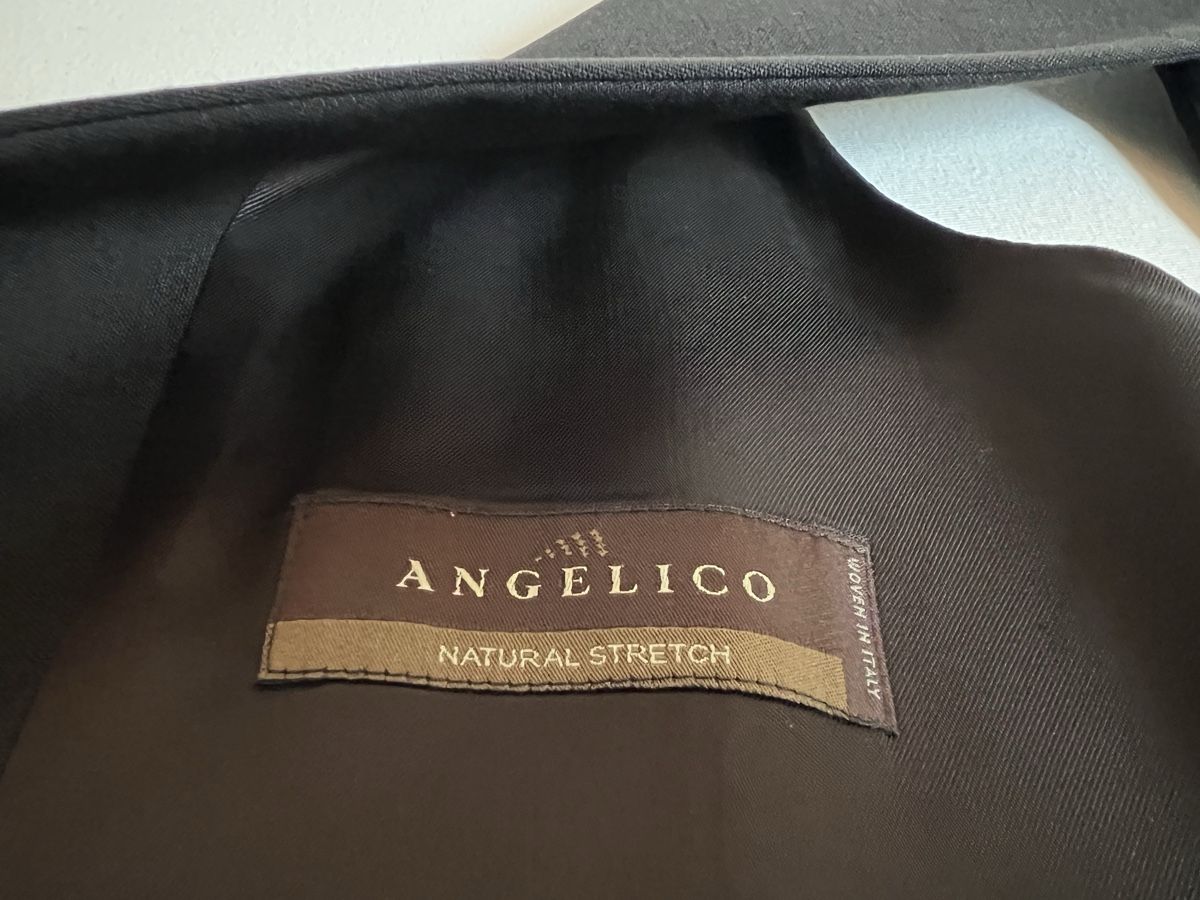 Globus Gilet & Giacche: 2 Gilet Globus Studio schwarz Gr. 48 – Usato da Stäfa venduto da Airwalker 5