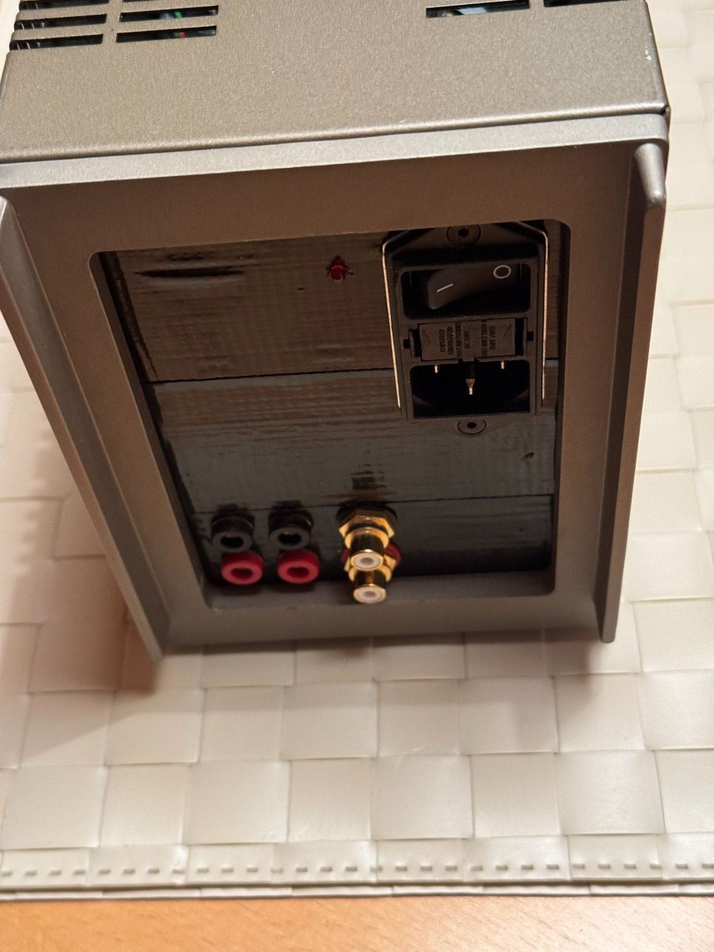 Quad Amplificatori: QUAD 303 Amplifier – Usato da Grenchen venduto da pjfox 2