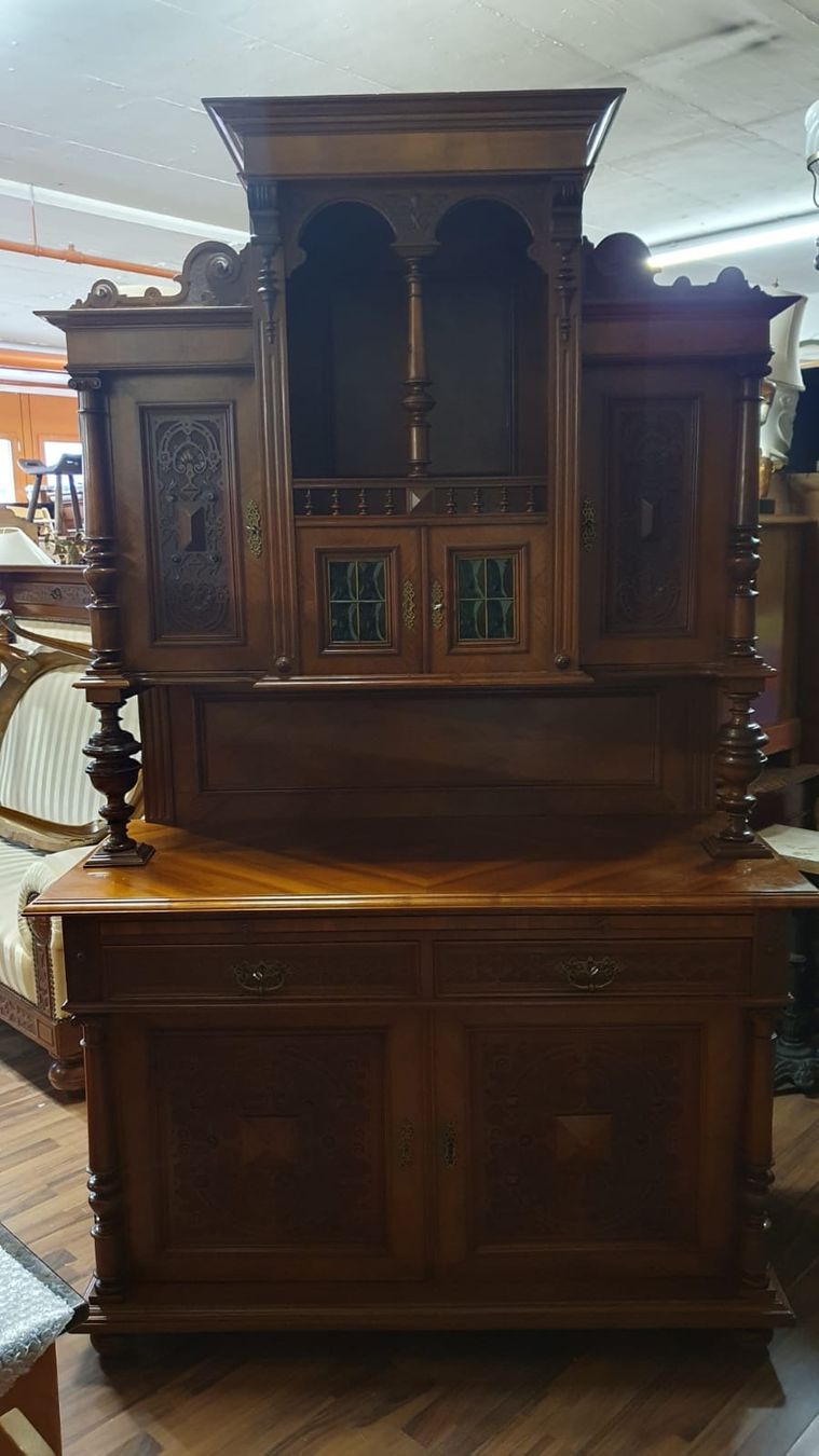 Credenze: ALTE STILL BUFFETSCHRANK – Usato da Dietikon venduto da brocki-eyra 4
